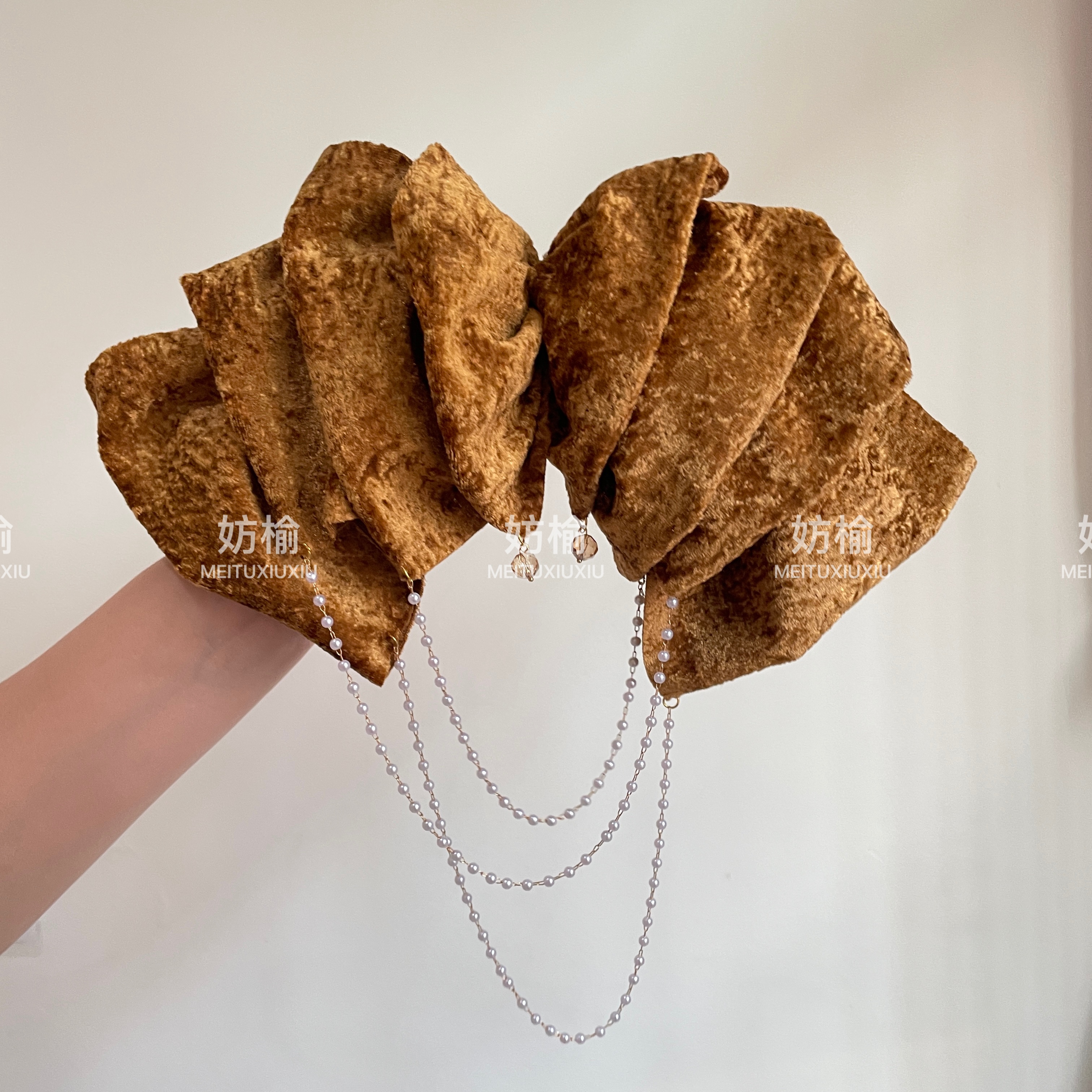 FJ028秋冬暖金丝绒大蝴蝶结链条发夹女后脑勺弹簧夹一字夹纯手工