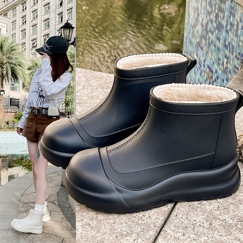 冬季御寒保暖雨鞋女款短筒外穿抗冻防寒加绒防水鞋厨房厚底防滑鞋