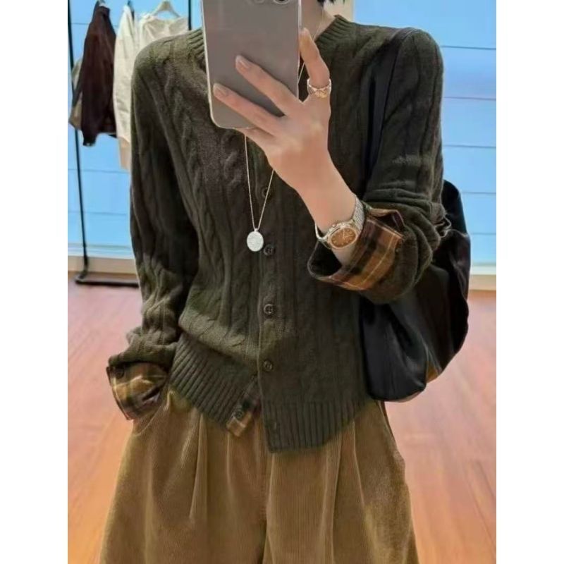 韩系设计感格子拼接麻花纹针织开衫女2025秋冬绿色高级感百搭上衣