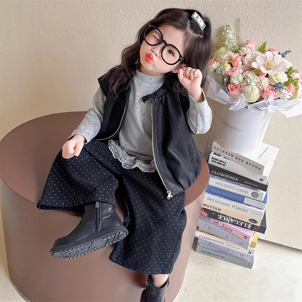 巴拉巴拉男孩女孩女童秋装套装2025新款女宝宝秋季洋气时髦打底衫