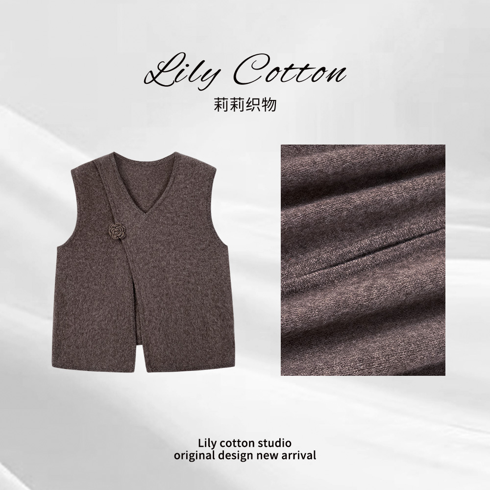 藏花笺 小香不规则立体山茶花羊绒绵羊毛混纺针织马甲LL-6201510