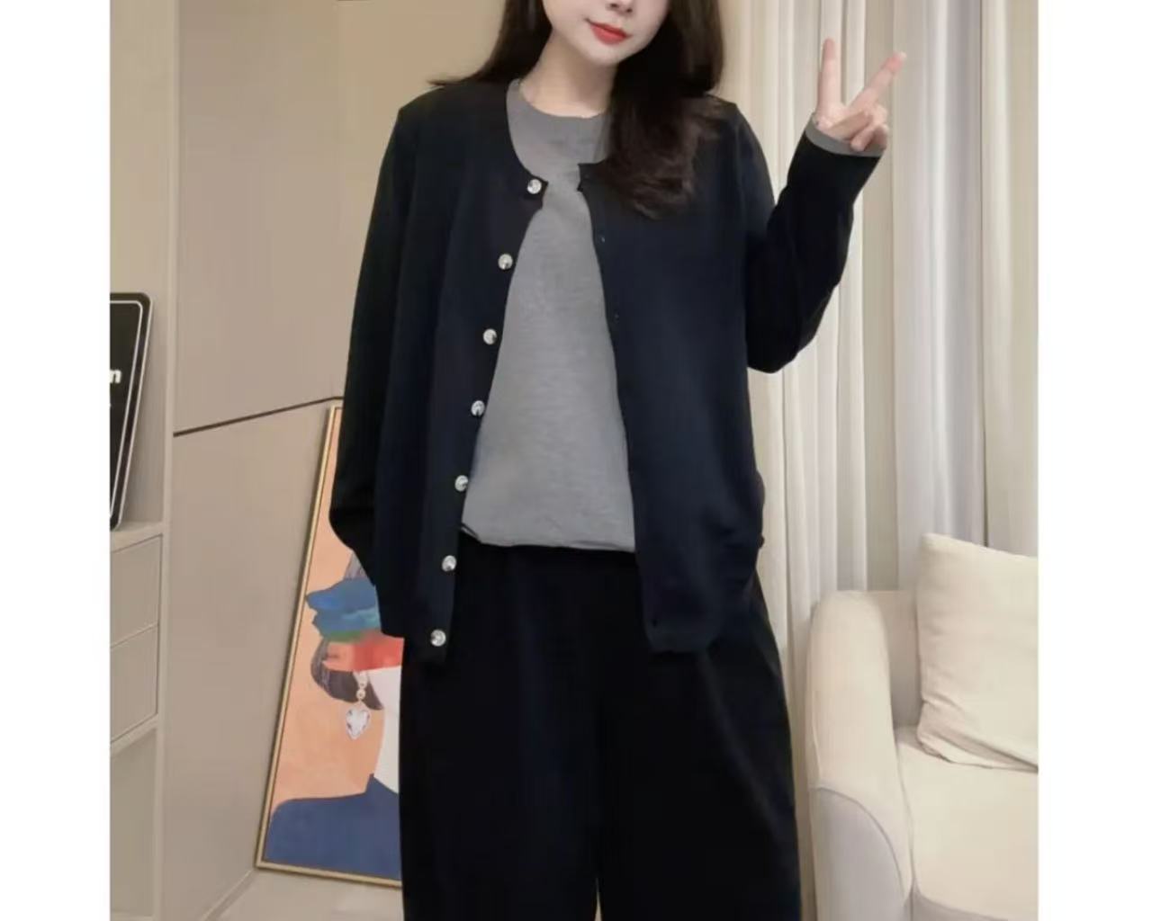 （G705）2025秋冬新款大码爆火假两件软糯毛衣宽松纽扣长袖针织衫女