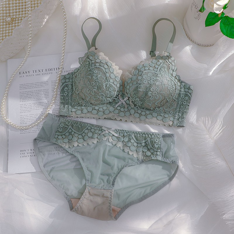 维多利亚内衣女士聚拢小胸显大无钢圈收副乳防下垂性感2025品牌文