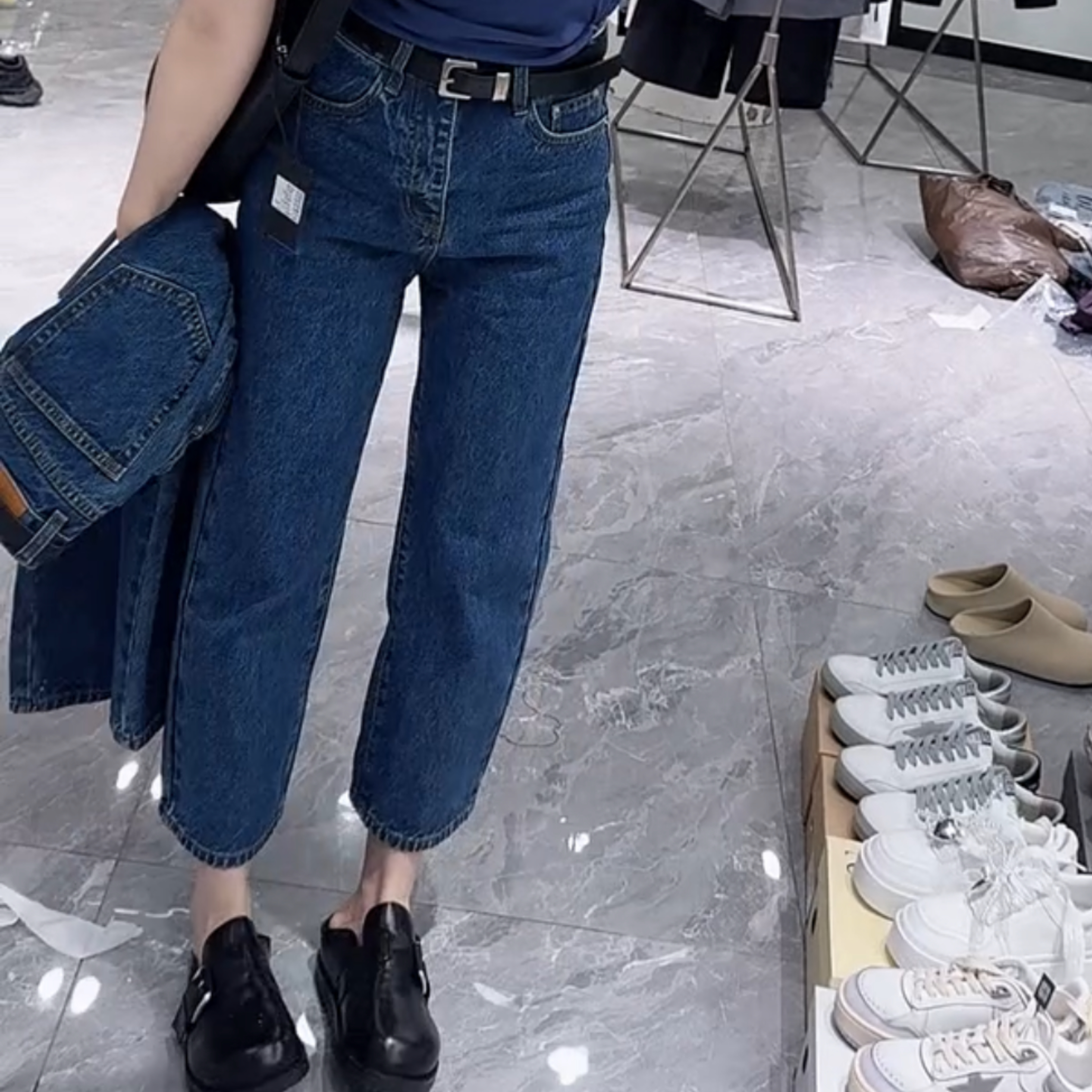 萱贝纯高腰显瘦直筒牛仔裤子女韩版百搭阔腿裤时尚洋气九分奶奶裤