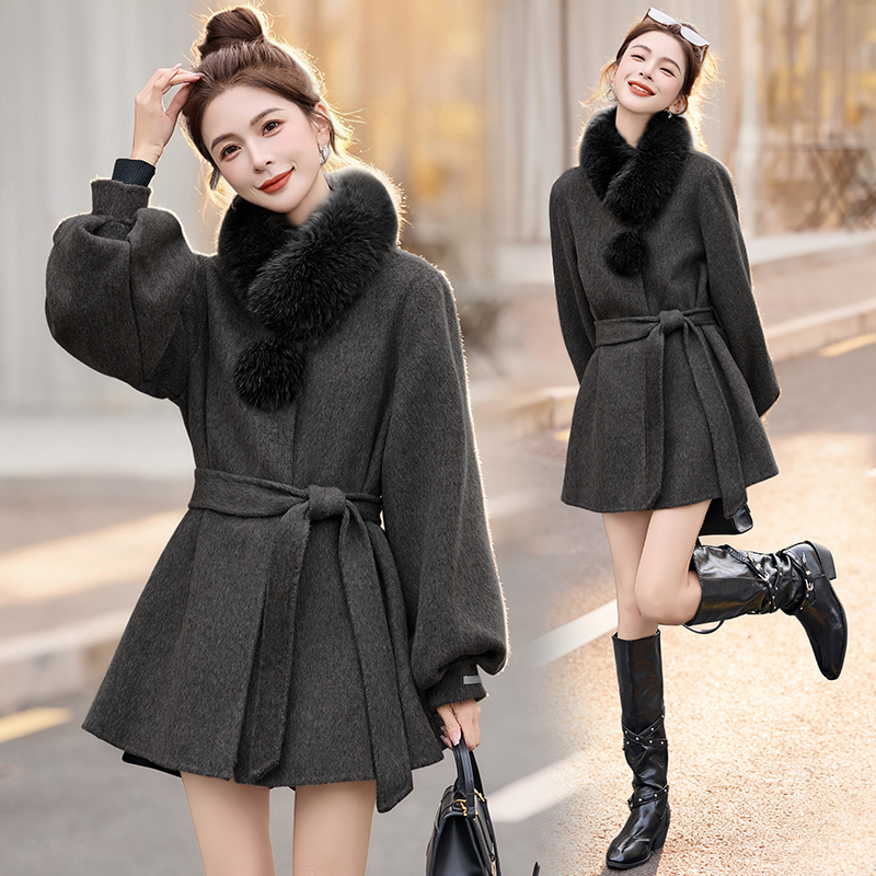 赫本风双面呢大衣女装中长款2025秋冬新款小个子系带收腰毛呢外套