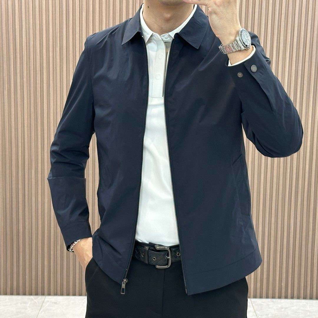 2025秋冬加厚绒鹅绒轻便不臃肿防风行政轻奢男士商务短款厚款外套