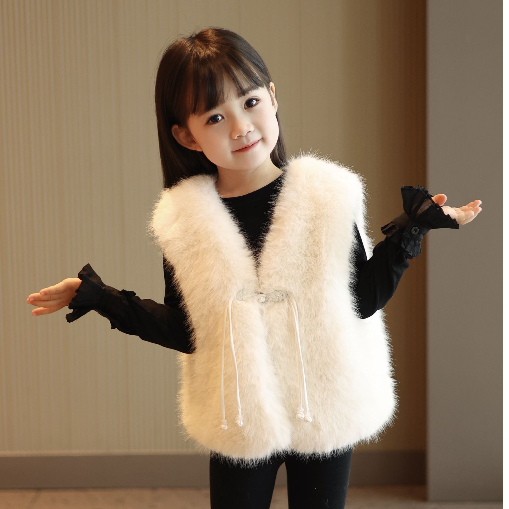 女童加绒加厚背心宝宝洋气百搭马夹外穿婴儿秋季衣服男童马甲儿童