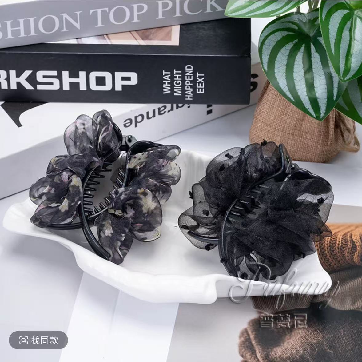 韩版2025春季新款褶皱气质百搭网纱款简约优雅丸子抓夹简约发夹女