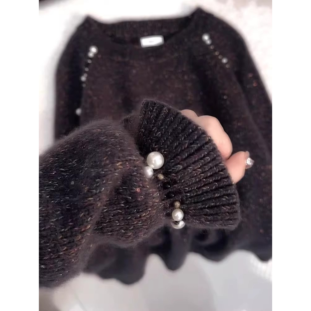 韩系高级感咖色珍珠毛衣女2025秋冬新款别致洋气休闲百搭针织长袖