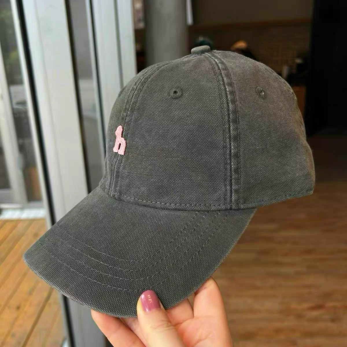 高品质字母刺绣棒球帽女秋季新款宽帽檐大头围遮阳防晒鸭舌帽子
