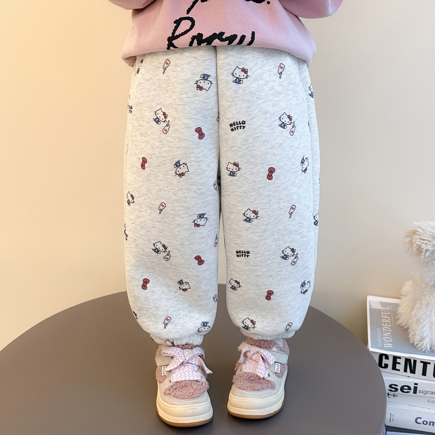 女童加绒卫裤秋冬季2025新款儿童kt猫加厚束脚裤宝宝过冬休闲裤子
