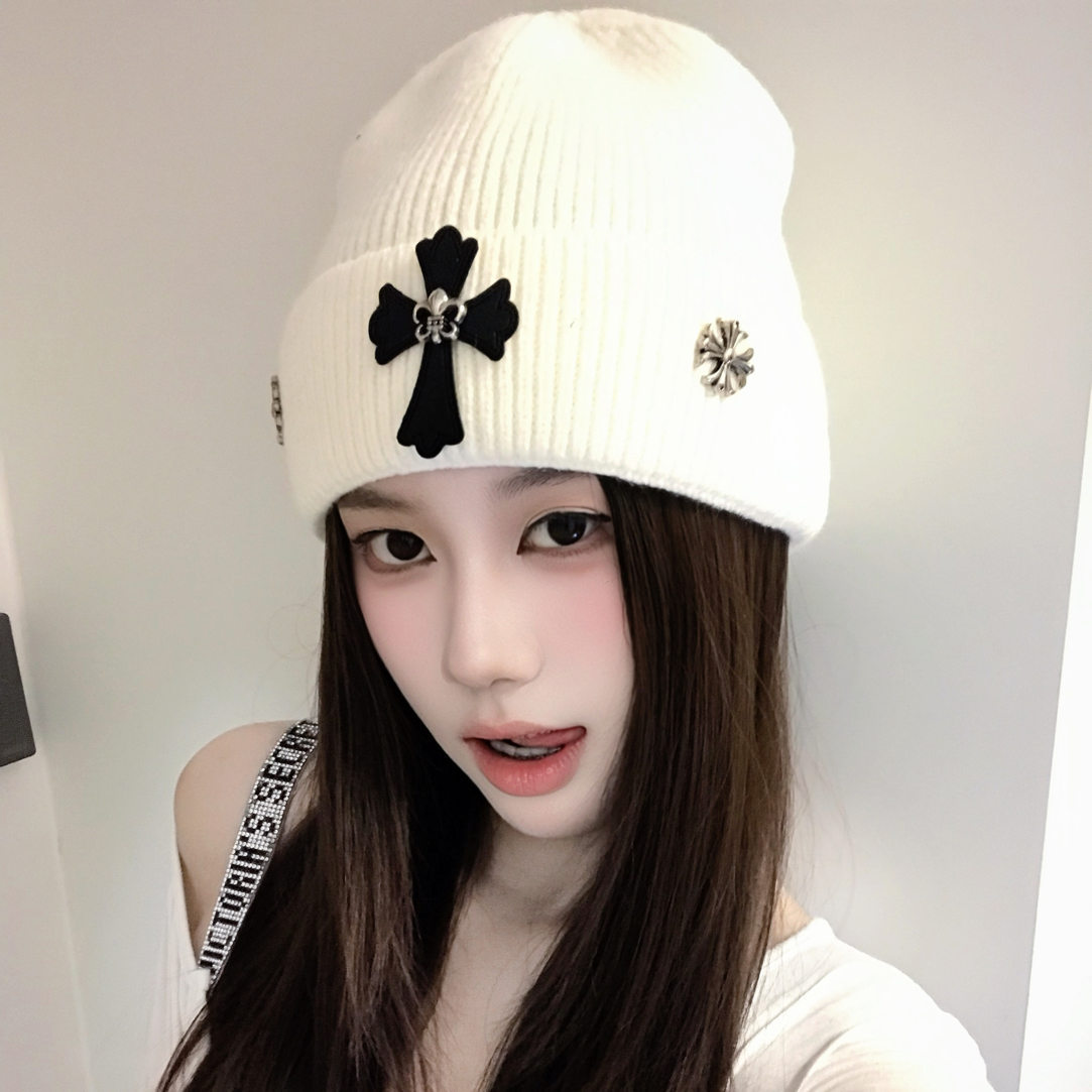 十字架针织帽女秋冬2025新款街头百搭冷帽青年情侣显脸小毛线帽