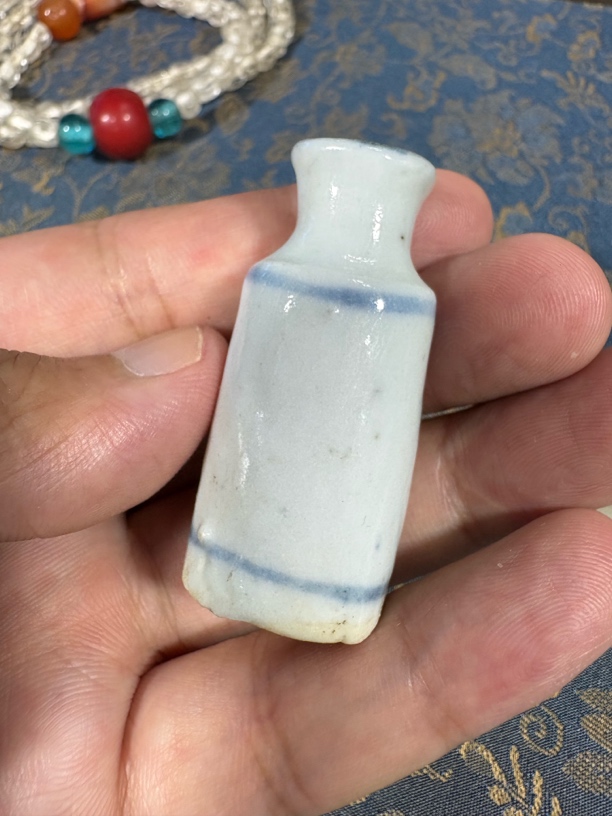 Q青花鼻咽壶全手工制作鼻烟壶青花鼻烟壶陶瓷鼻烟壶
