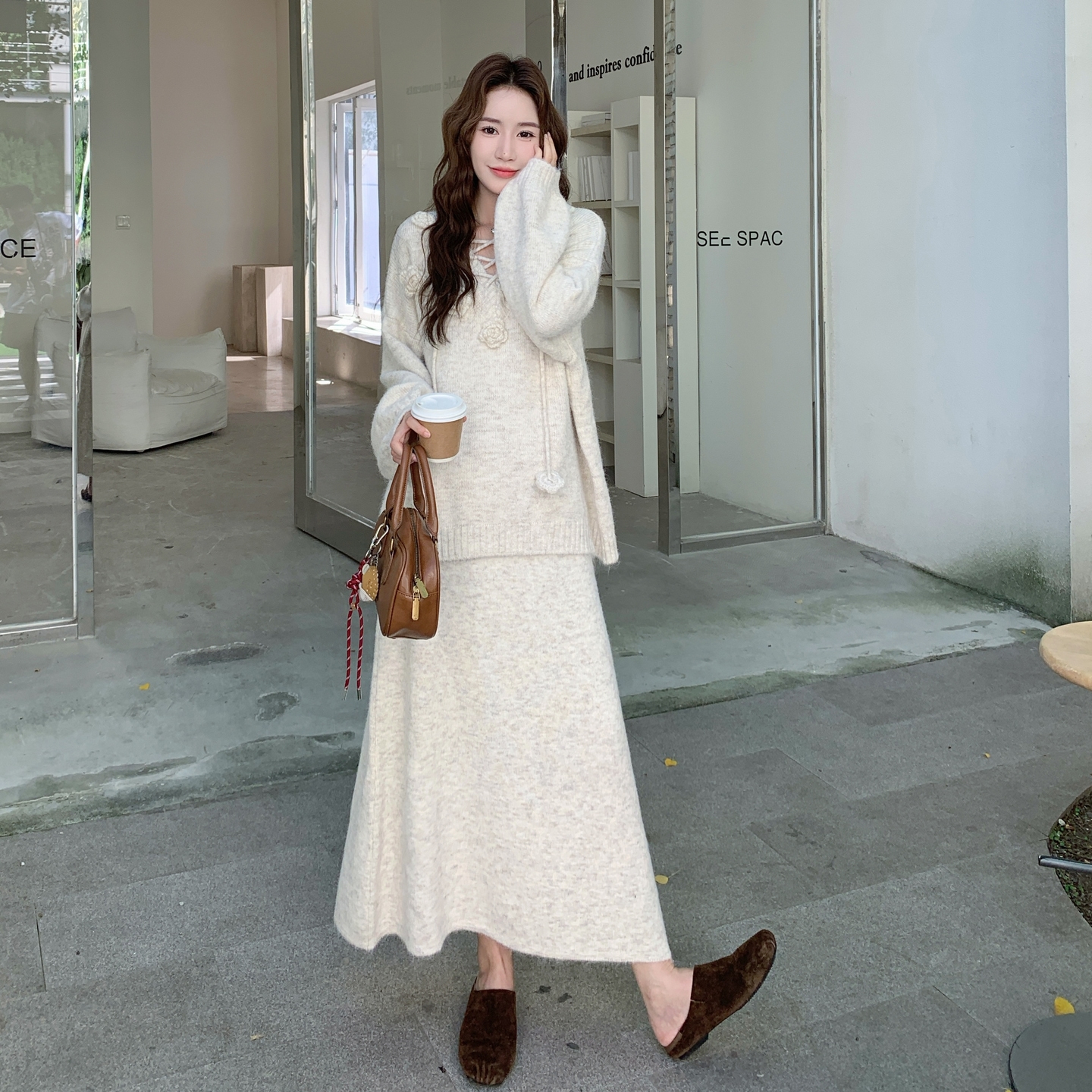 法式温柔减龄针织上衣套装裙2025秋季新款优雅文艺范直筒裙两件套