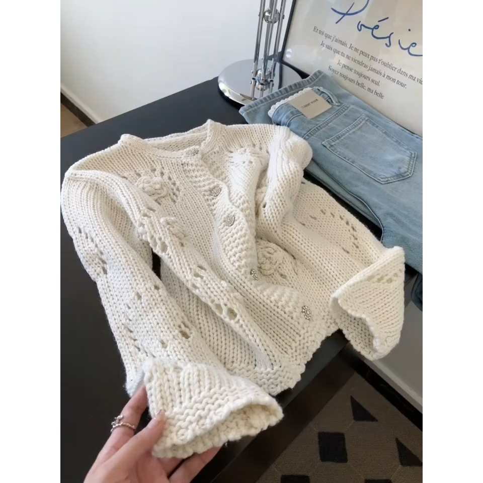 早秋chic上衣针织开衫女士镂空毛衣外套慵懒风高级设计感小众韩系