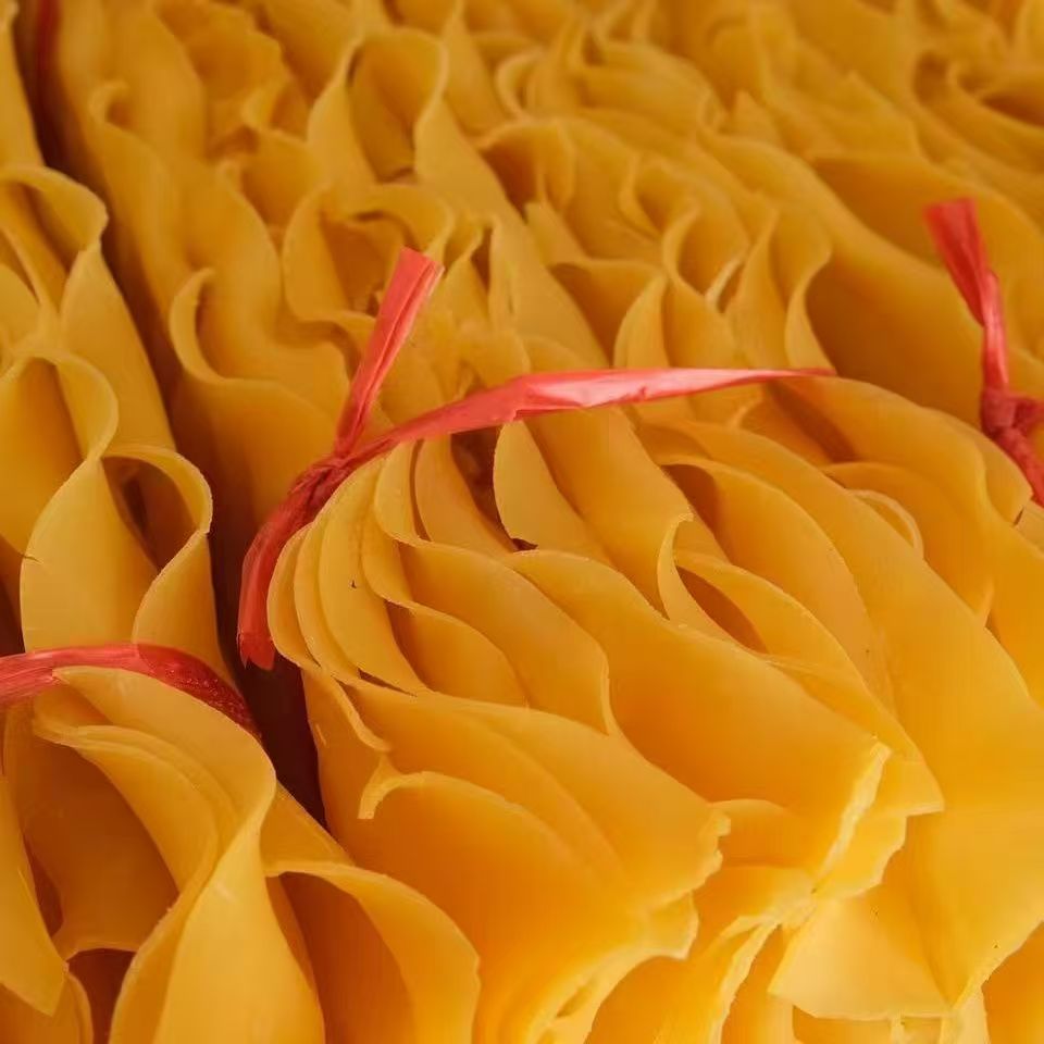 云南大理弥渡特产黄粉皮纯手工黄粉皮可以煮腌菜汤油炸香脆小零食