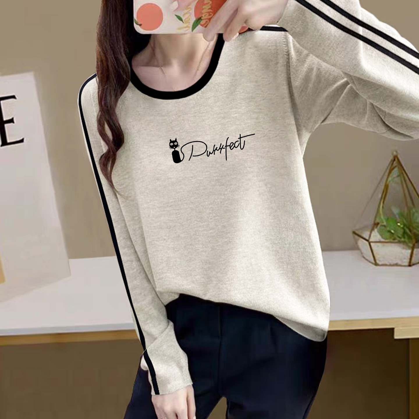 设计感圆领撞色条纹打底衫女内搭2025秋冬新款显瘦百搭T恤上衣女