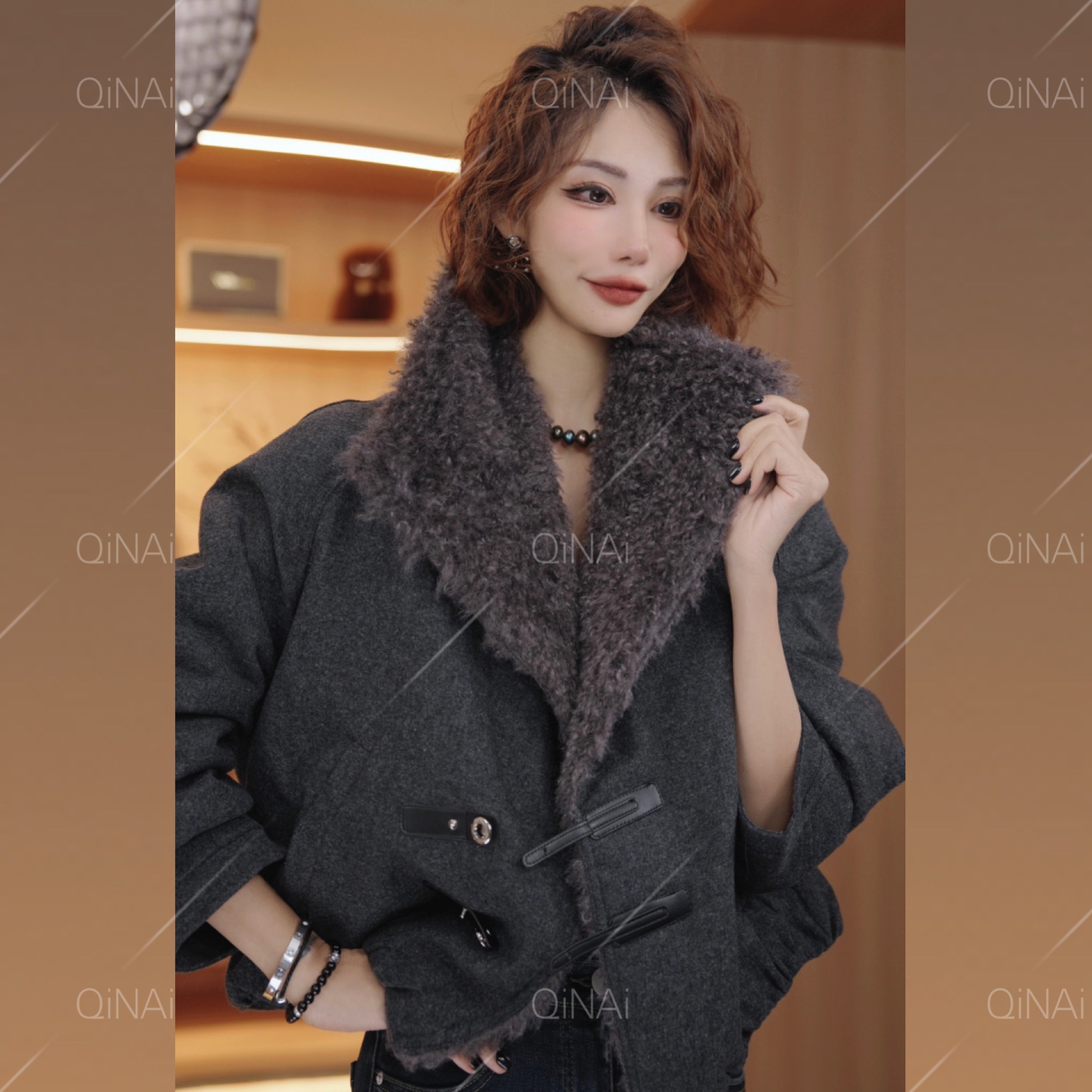 七奈 「意影」复古休闲毛领羽绒服外套QN13230