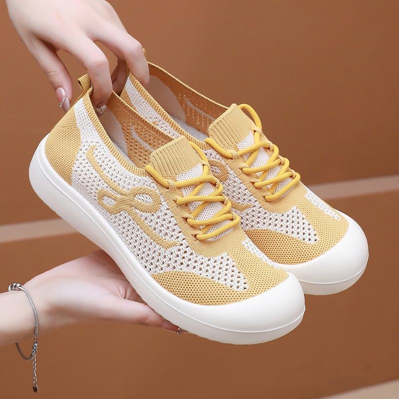 2025春秋爆款软底飞织网面鞋透气时尚百搭休闲鞋一脚蹬防滑妈妈鞋