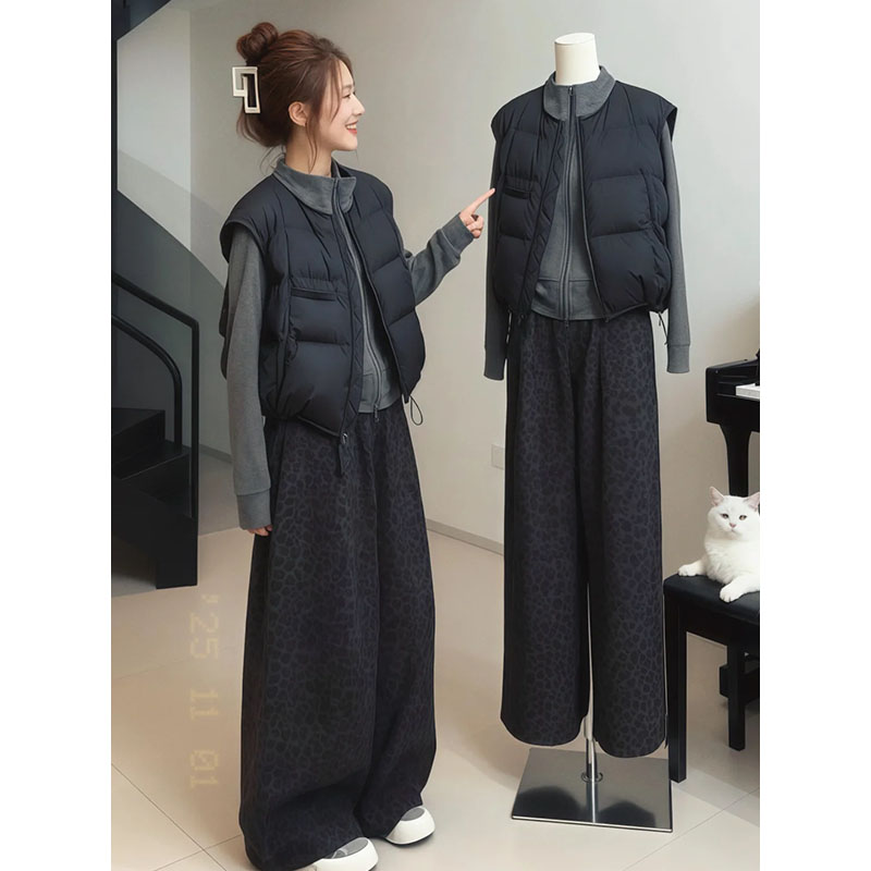 秋冬一整套女2025新款韩版短款棉服马甲拉链上衣豹纹阔腿裤三件套