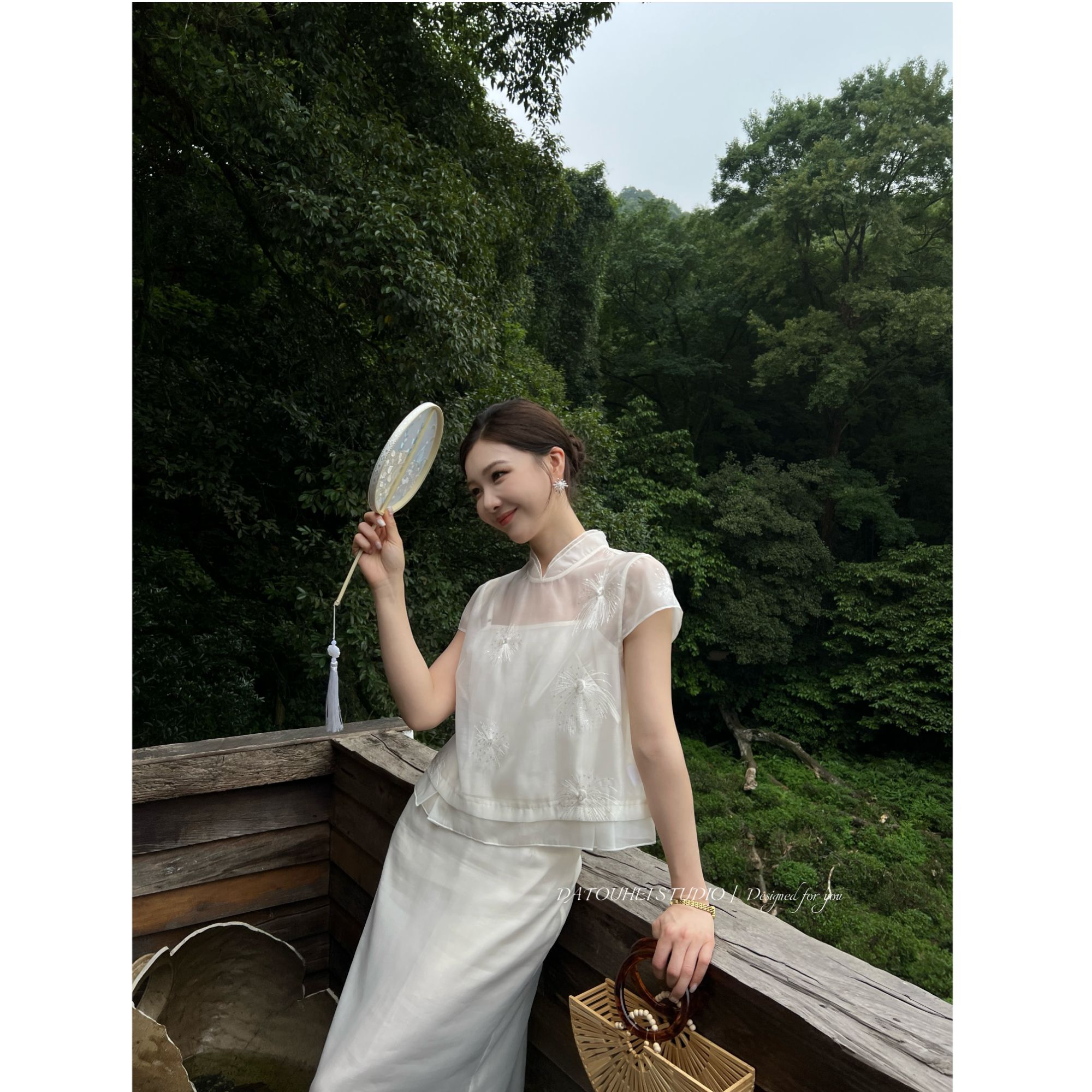 大头黑STUDIO【森屿衣阁】2025女夏气质新中式上衣D225E10112