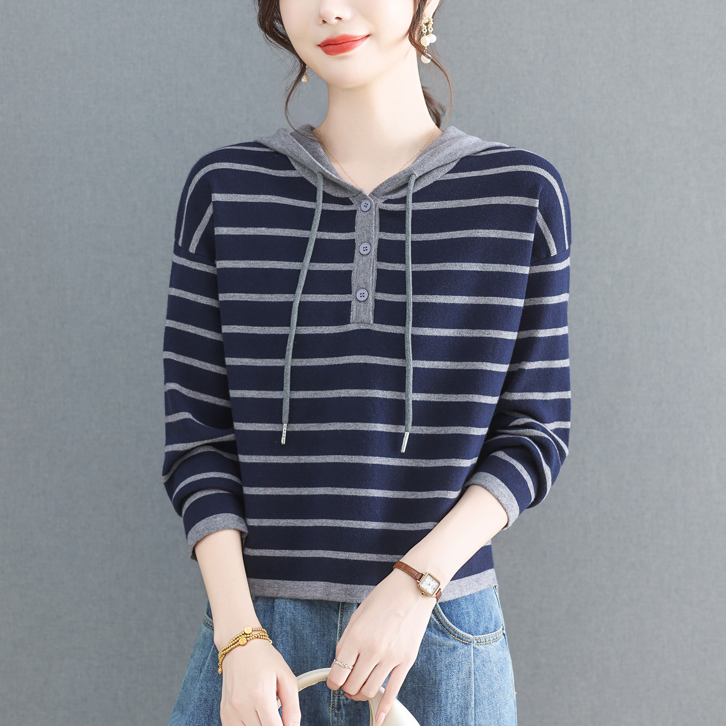 皮尔卡丹条纹连帽针织衫卫衣女士早秋季新款春秋高级感小个子打底
