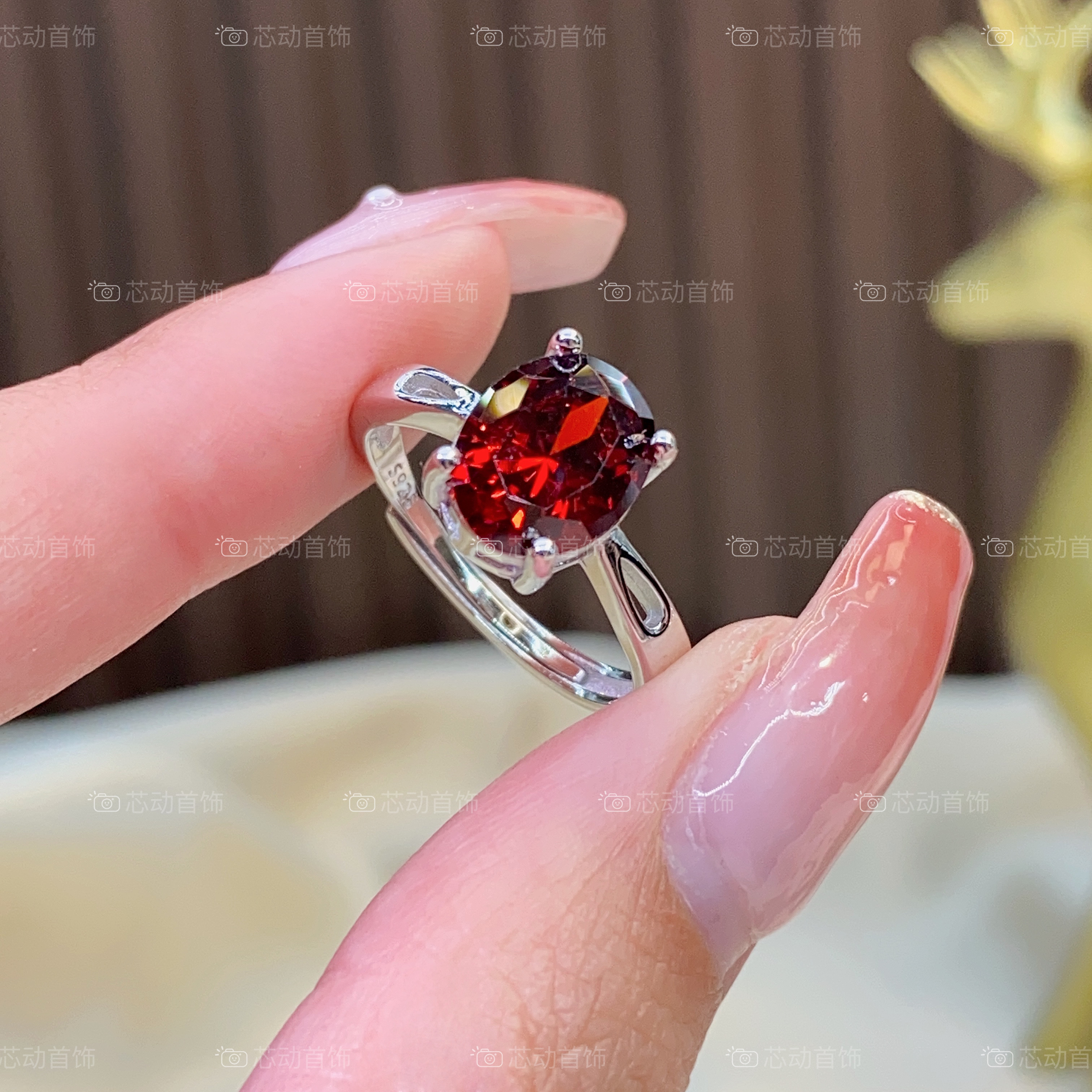 925银戒指【竹空银】 8×10mm人工宝镶嵌石榴红色简约不掉色k4125
