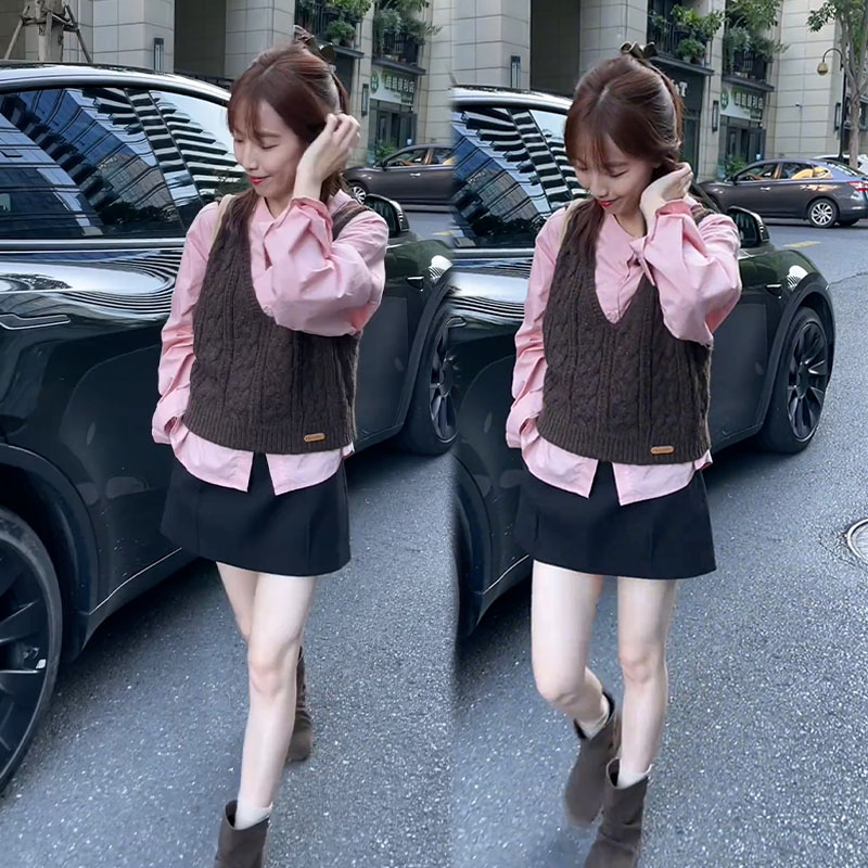 秋季套装女装2025新款气质长袖衬衫大V领针织马甲背心短裙三件套