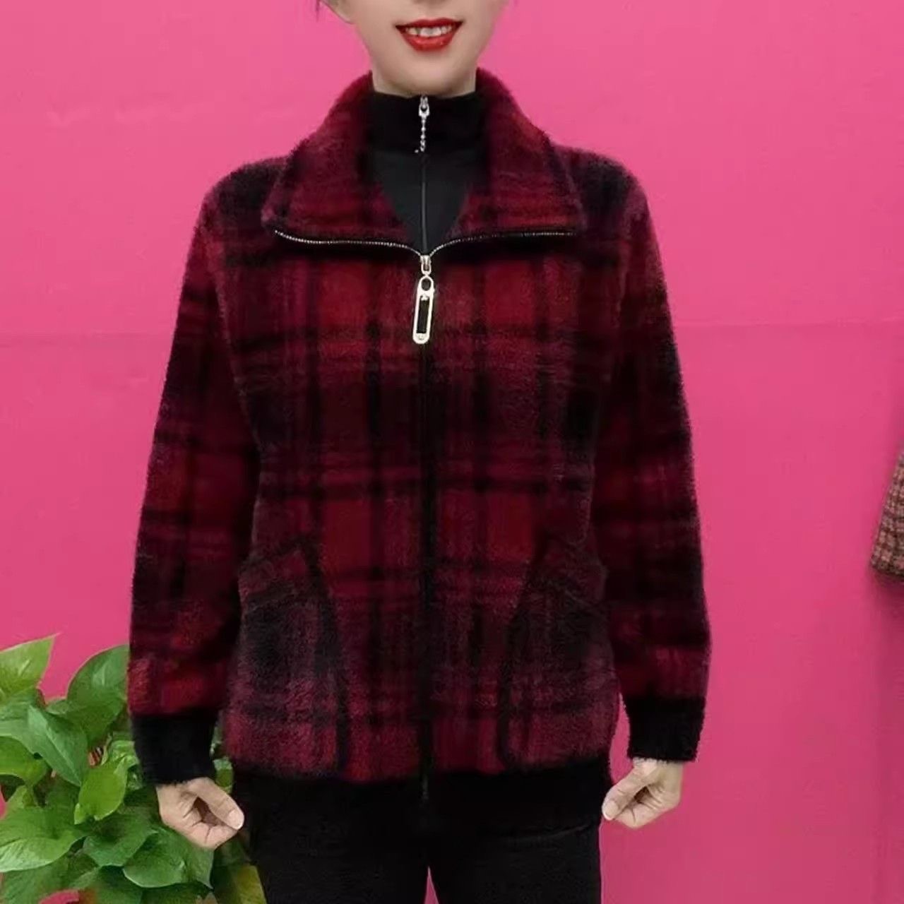 2025秋冬新款仿水貂绒保暖拉链外套洋气时尚休闲减龄格子开衫上衣