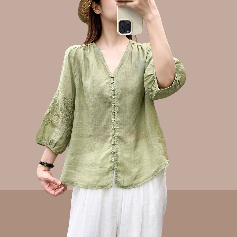 复古国风刺绣V领七分袖小衫夏季文艺气质优雅百搭上衣洋气衣服女
