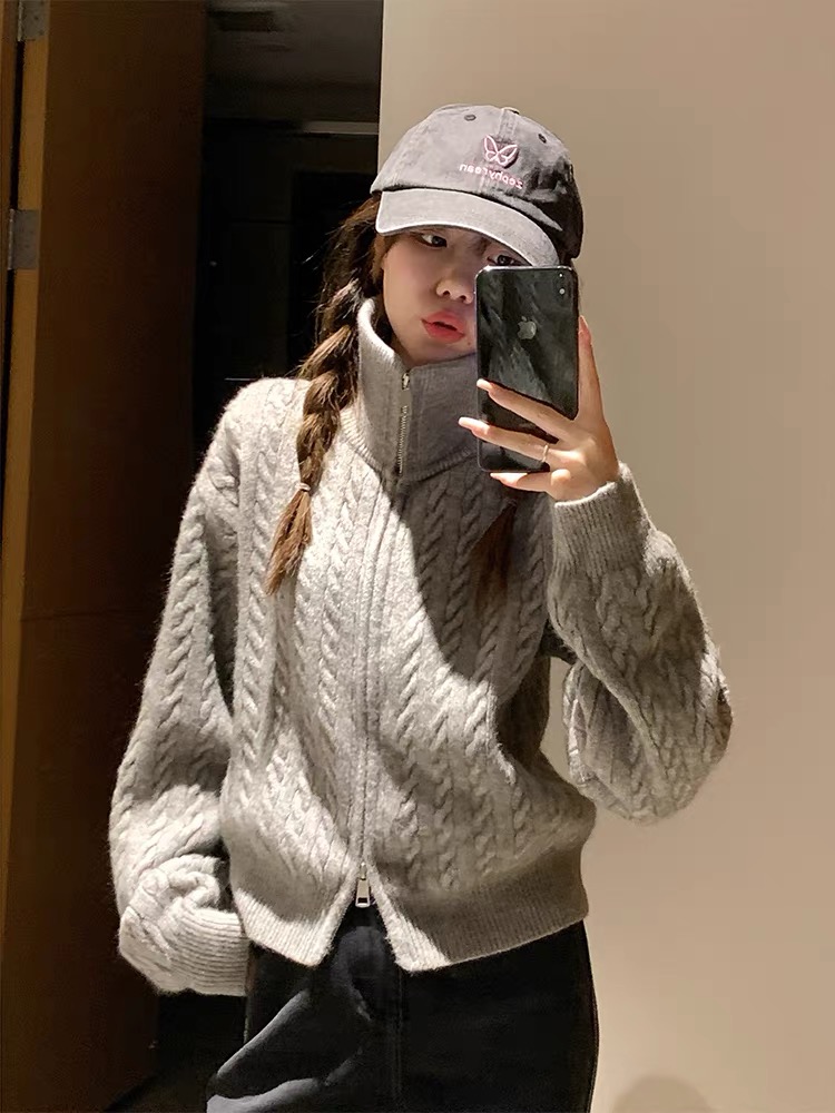 秋冬软糯慵懒风小个子宽松外搭针织衫上衣立领拉链开衫毛衣外套女