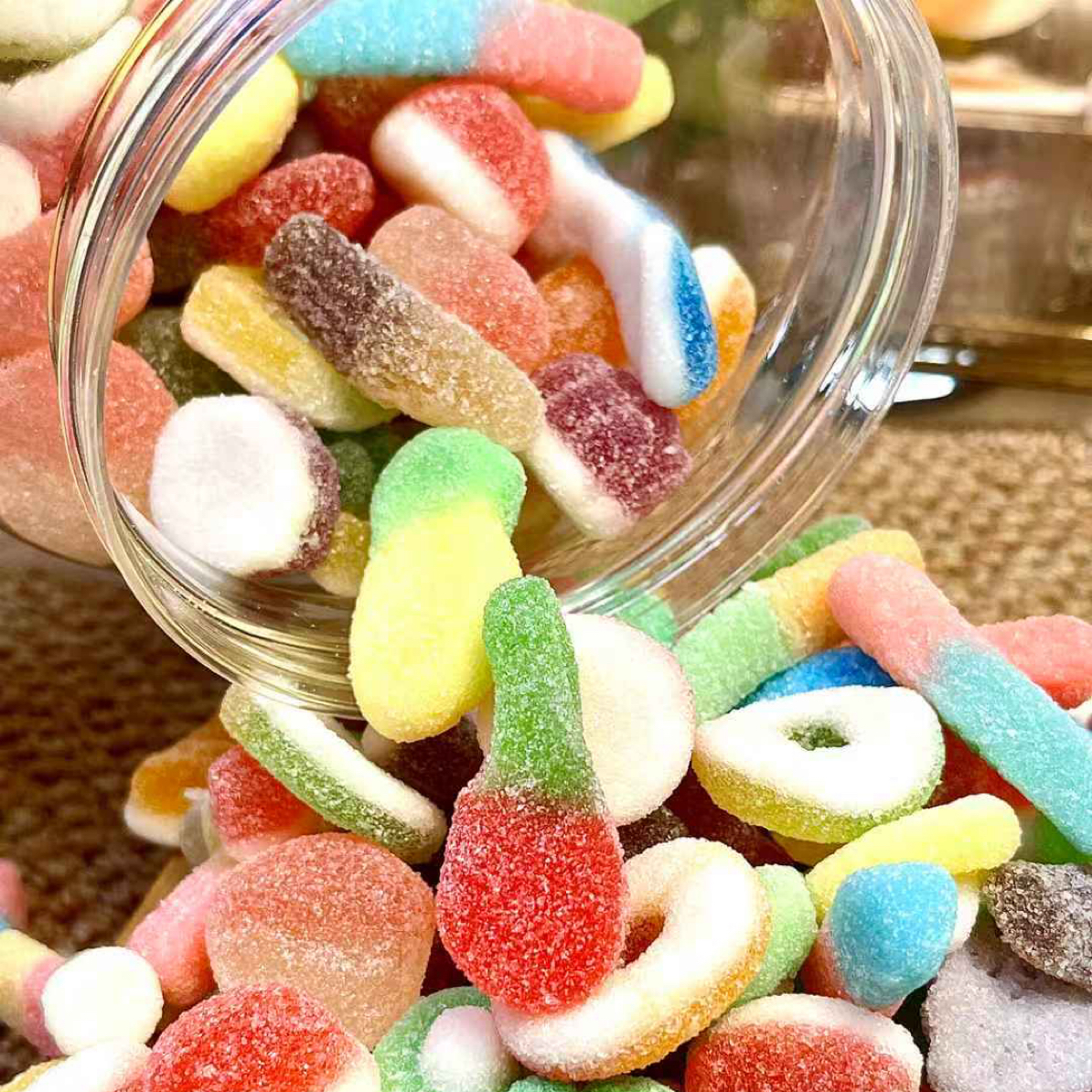 酸砂爆浆涂油水果味橡皮糖混搭软糖解馋100种好吃的网红零食糖果