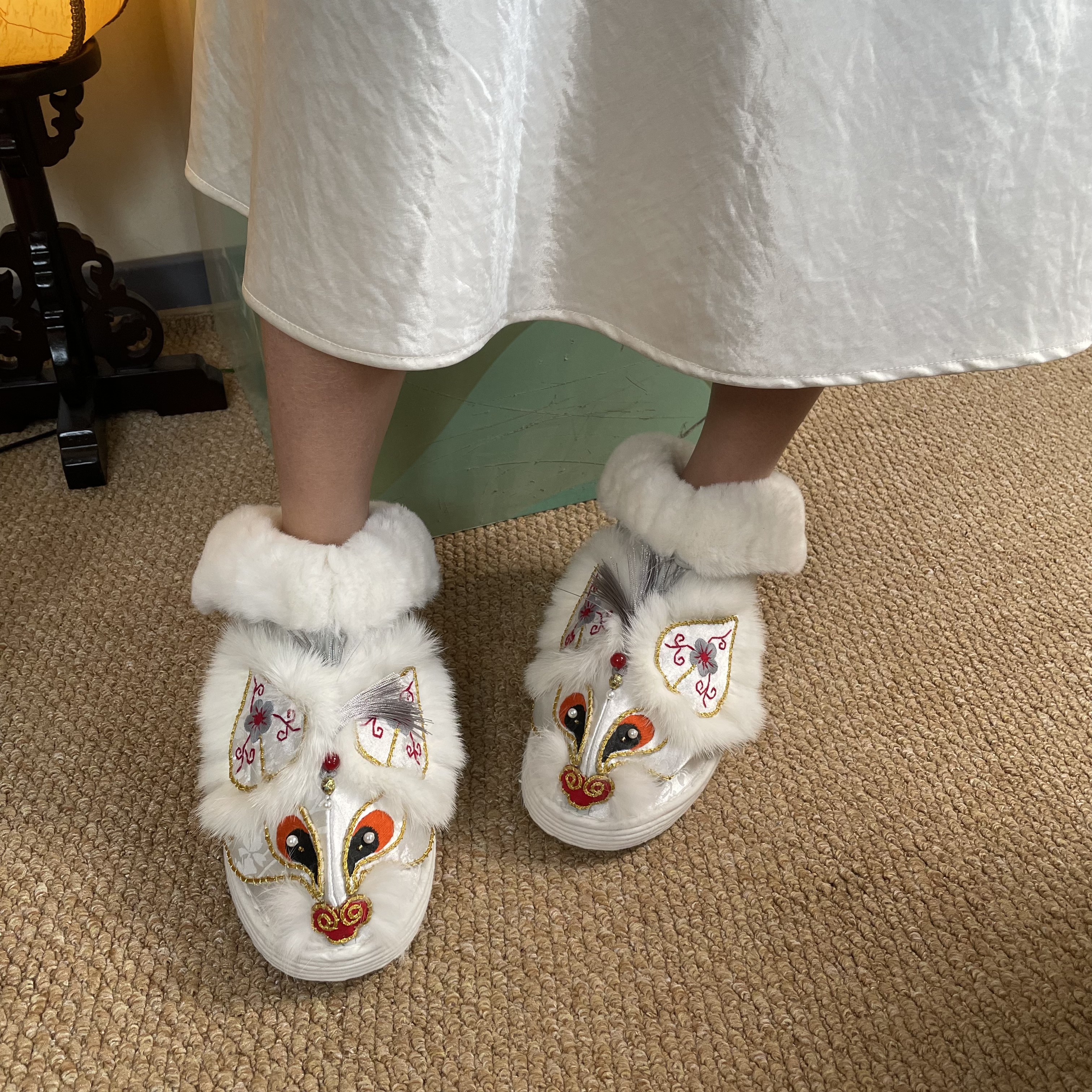 纳禧白狐手工千层底民族棉鞋国风外穿棉靴女成人新中式布鞋