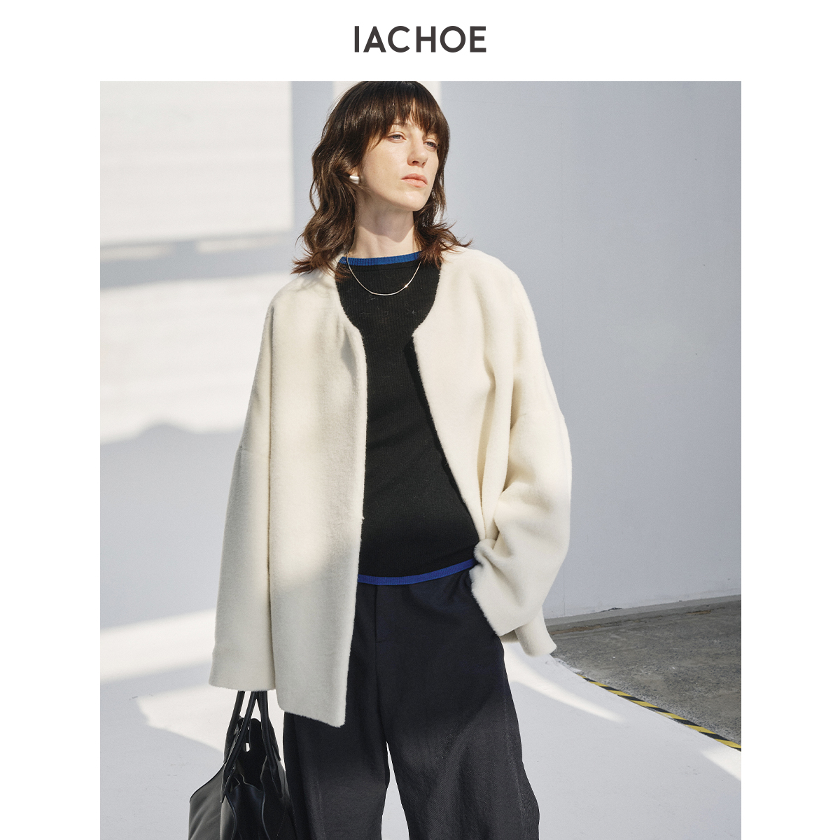 IACHOE白色羊驼羊毛毛呢外套3671566003