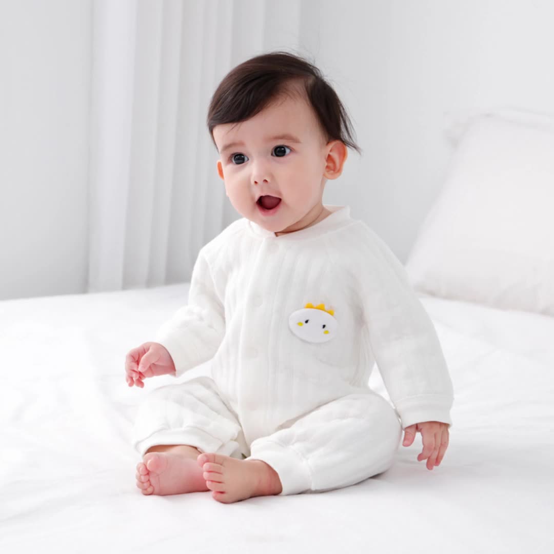 婴儿连体衣保暖a类衣服无骨纯棉男女宝宝春秋冬加棉哈衣爬服加厚