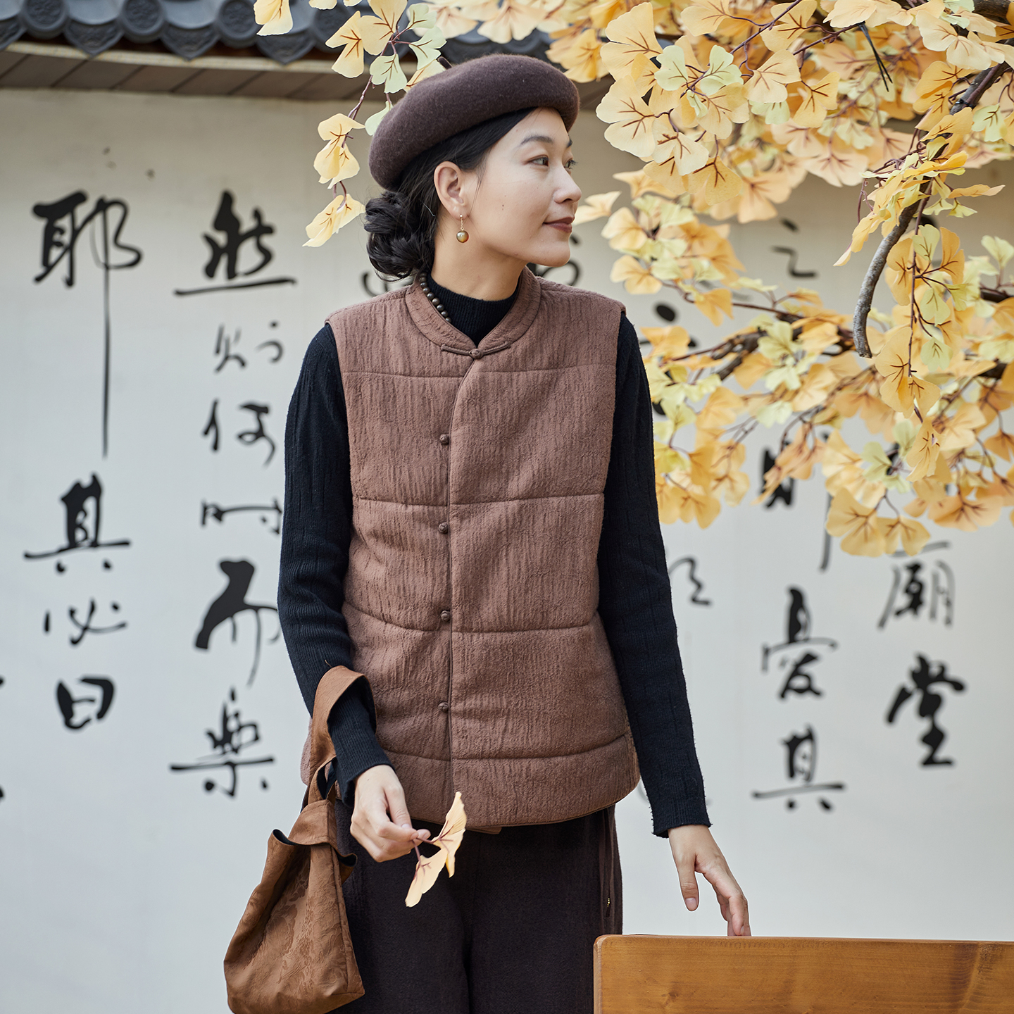 布小匠原创设计高级羊毛混纺夹棉马甲女2025新款冬季新中式马夹