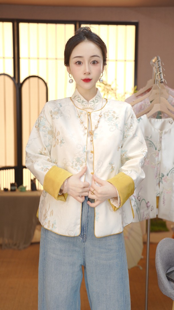 秋季新中式国风双面穿刺绣短外套女时尚气质复古百搭圆领上衣女潮