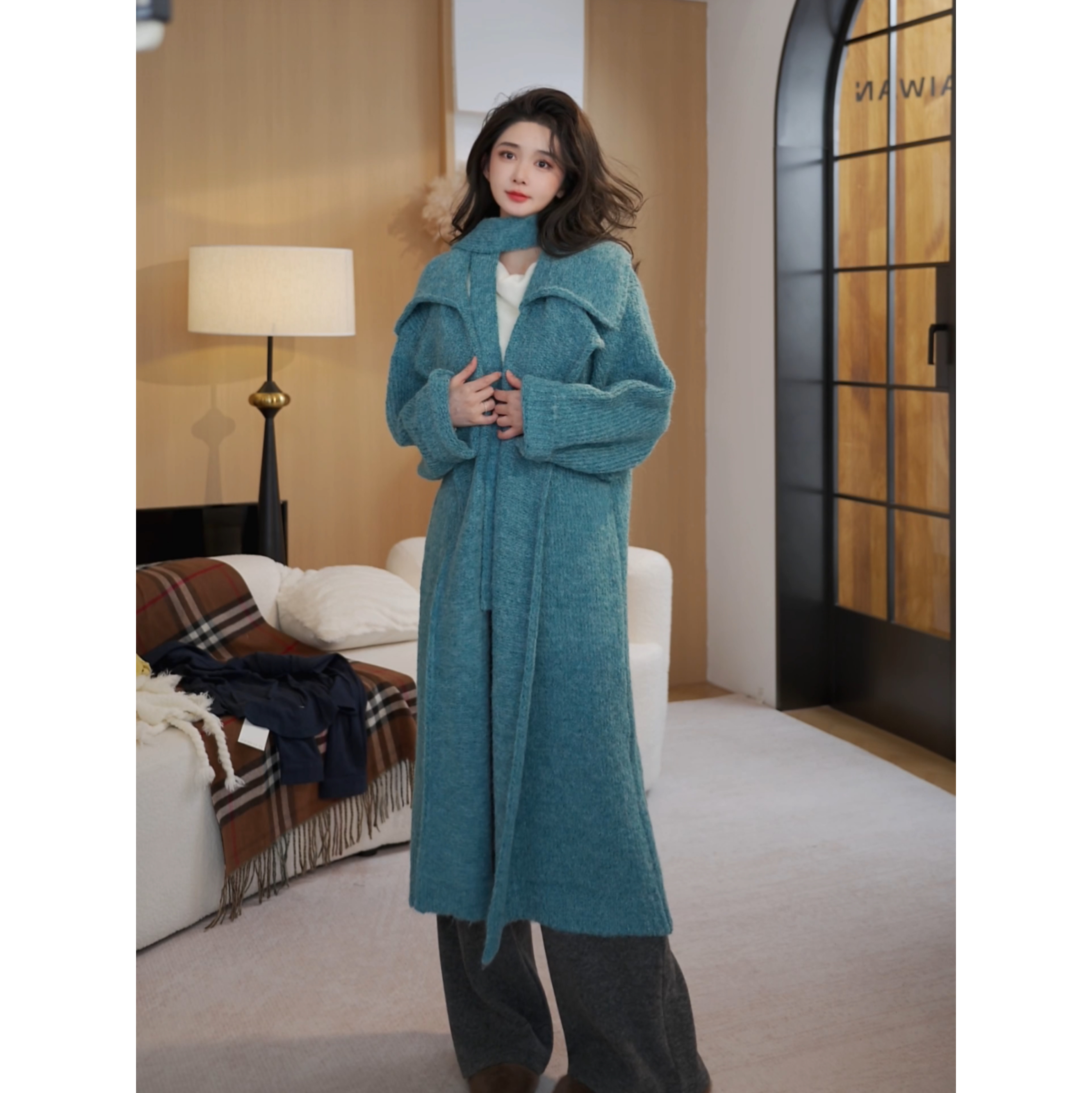 余紫绮【蓝色天空】设计感毛大衣风衣秋冬长款气质大衣YZ2677091