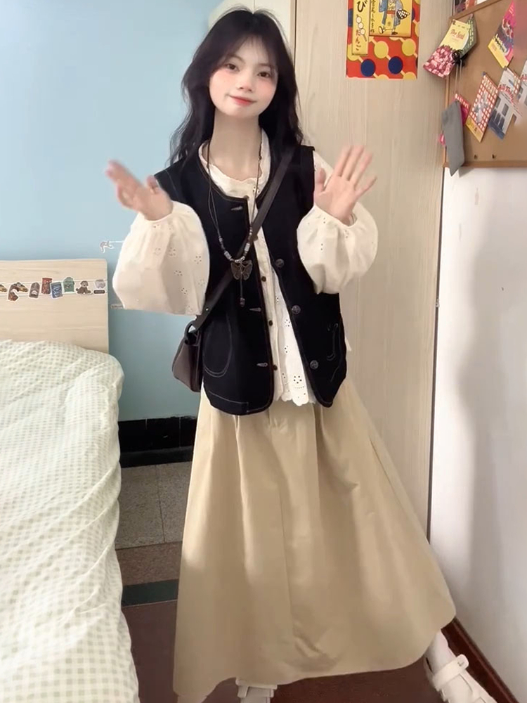 巨好看早秋一整套复古圆领宽松牛仔马甲背心搭配衬衫半身裙三件套