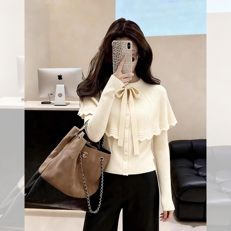 韩系奶呼呼软糯慵懒气质小香风内搭米白色斗篷披肩针织毛衣女秋冬