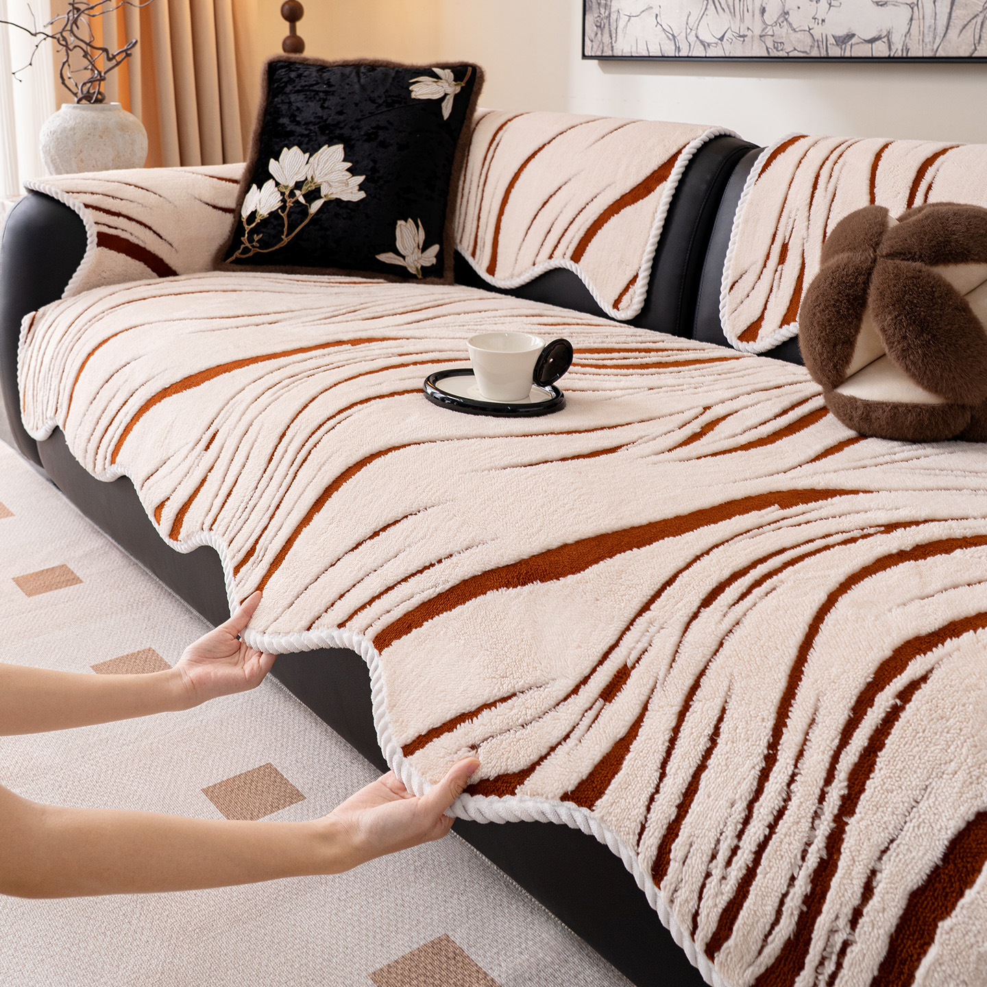 轻奢高级感沙发垫2025新款冬季加厚毛绒防滑皮沙发坐垫沙发盖布巾