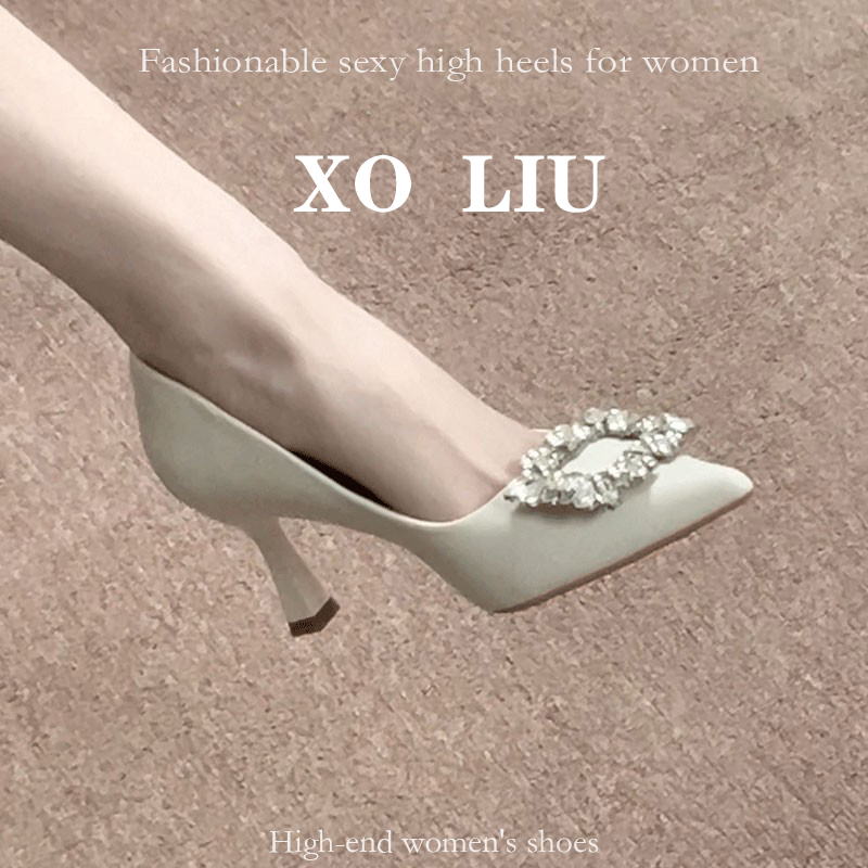 法式气质方扣水钻尖头高跟鞋女细跟秋冬小众设计感米白色婚纱婚鞋