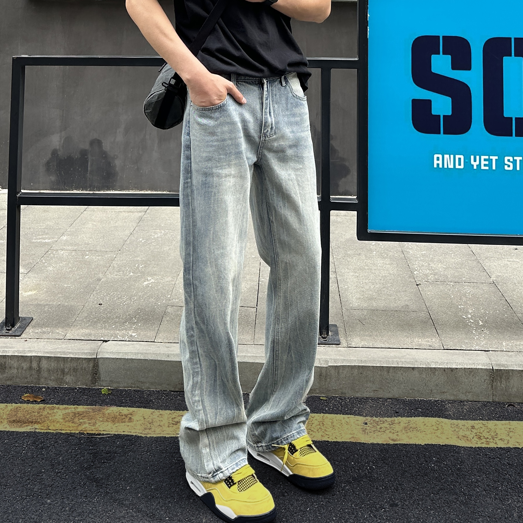 QUALCOMM美式高街竹节纹微喇牛仔裤男秋冬cleanfit显瘦百搭拖地裤