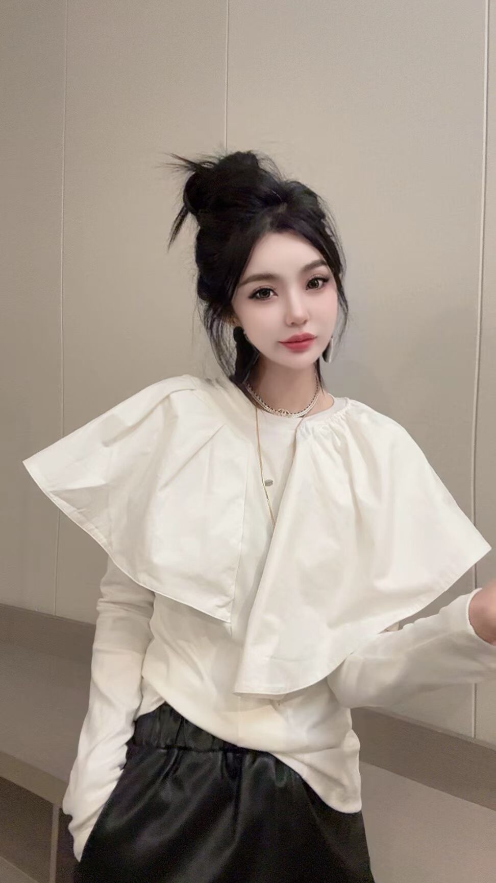 88法式通勤风荷叶领长袖T恤韩版INS风