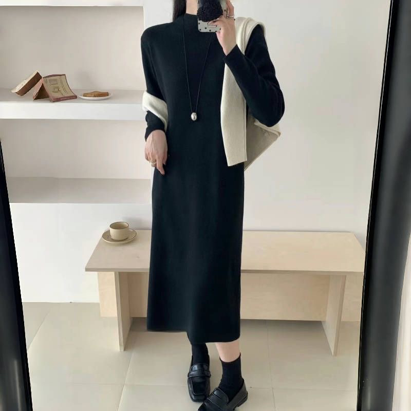 黑色针织连衣裙子女秋冬毛衣裙长裙小个子半高领内搭打底小黑裙子