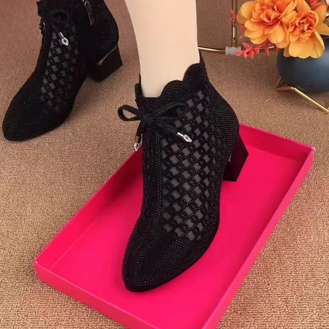 真软皮网纱凉靴春夏粗跟包头凉鞋女单鞋尖头镂空靴子透气水钻