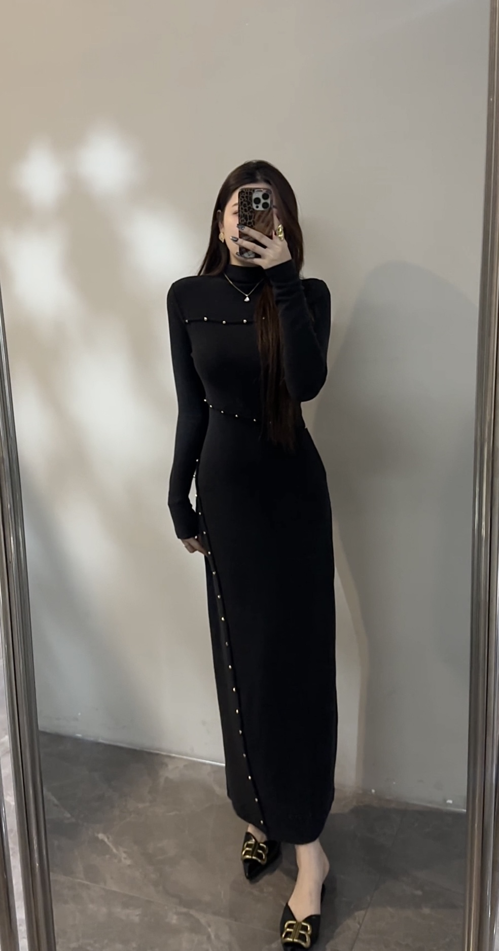 【苏苏】 高领设计感气质长袖黑灰色连衣裙长裙收腰显瘦DT1862