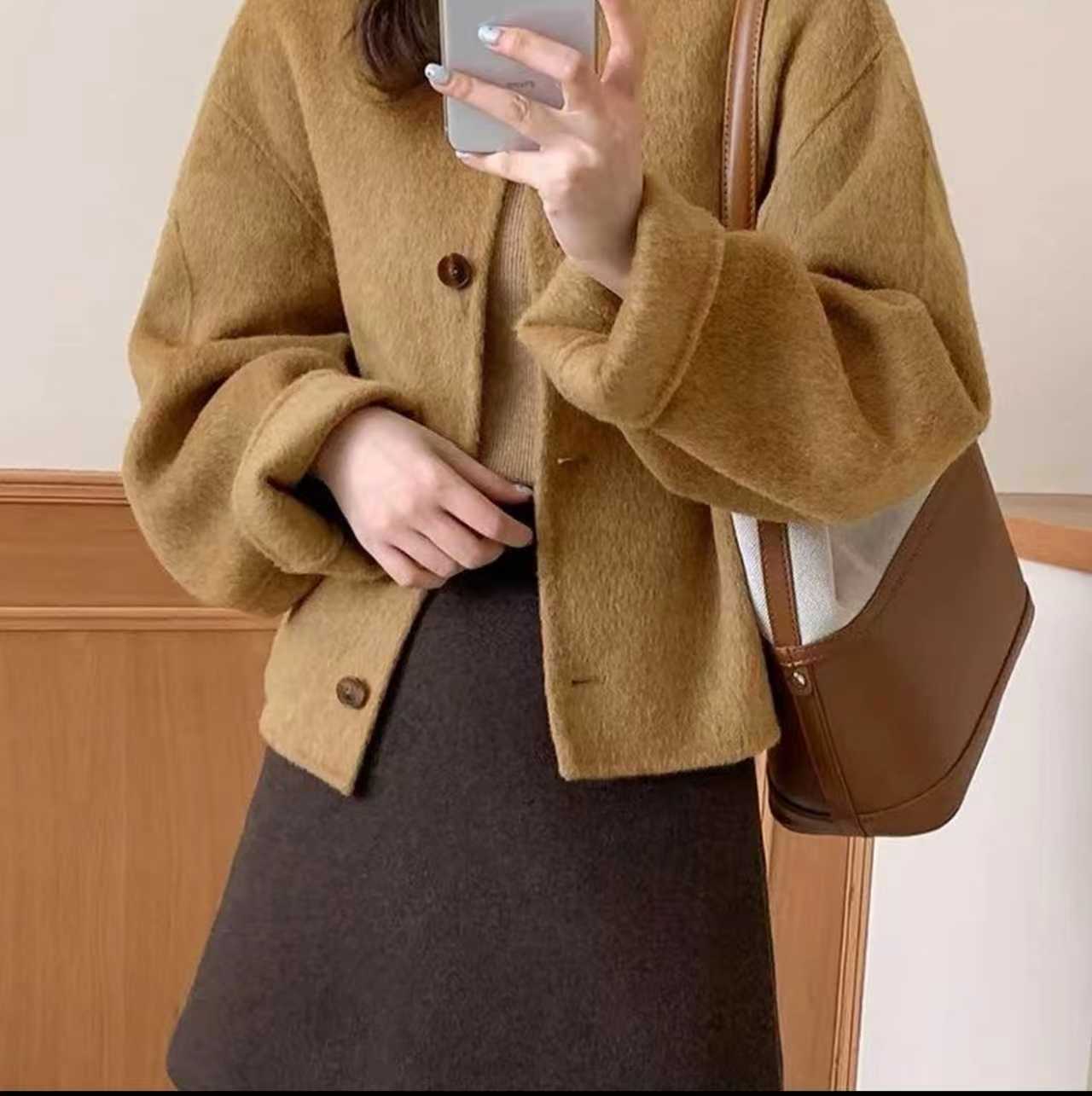 2025秋冬新款小香风双面羊毛短款大衣圆领宽松版毛呢外套