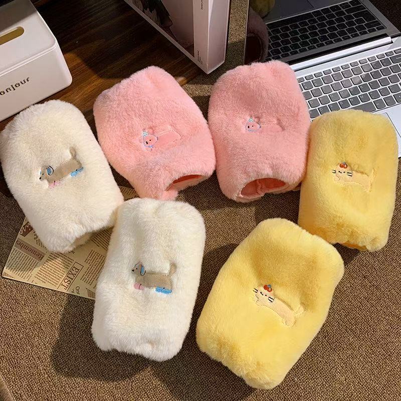 学生可爱秋冬毛绒收口袖套卡通羽绒服防污家务耐脏办公室保暖护袖