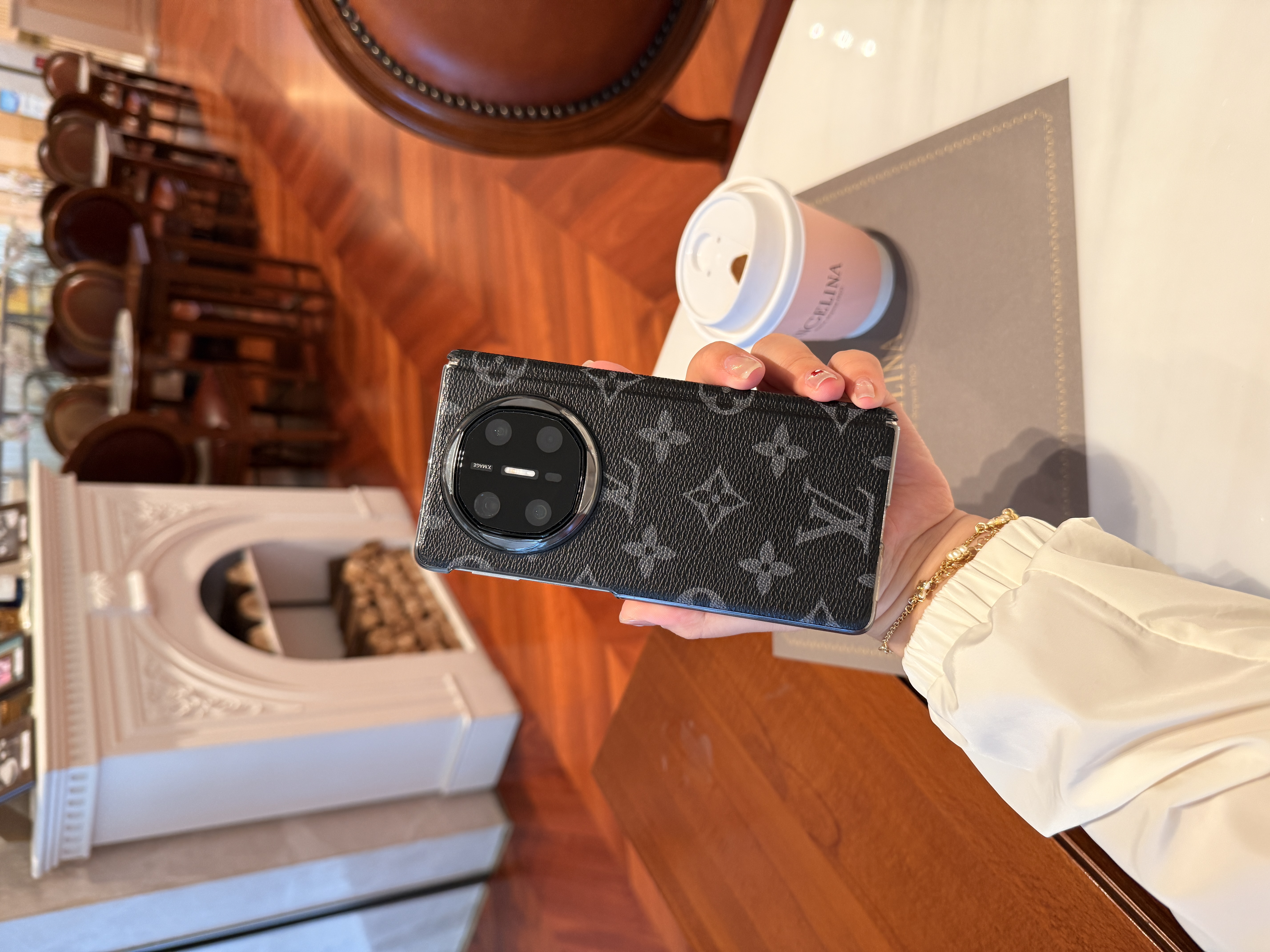 适用于华为Matex6/Matex5时尚字母中轴折叠手机壳 透明边框包中轴